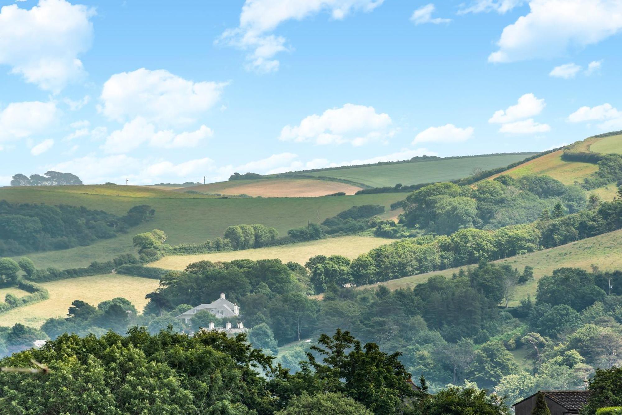 The Treehouse At Salcombe Farm Vila Exterior foto